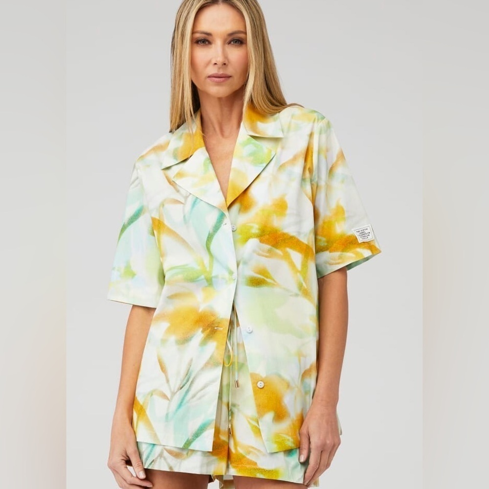NWT SET - The Fifth Label organic script top & shorts graffiti floral - small